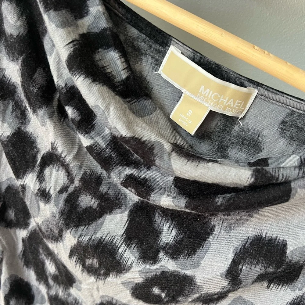 Michael Kors Leopard Print Ruched Top Cowl Neck Long Sleeve Blouse Small